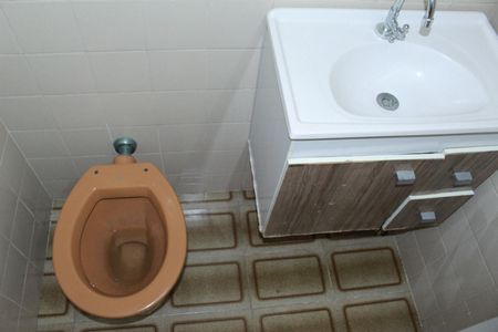 Apartamento à venda com 40m², 1 quarto e sem vagaBanheiro social
