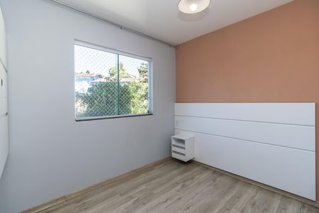 Quarto 3 de apartamento para alugar com 3 quartos, 70m² em Planalto, Belo Horizonte