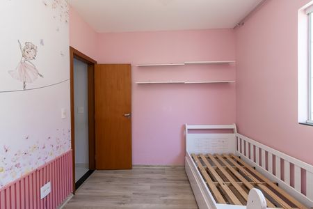 Quarto 2 de apartamento para alugar com 3 quartos, 70m² em Planalto, Belo Horizonte