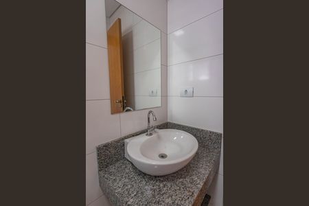 Apartamento para alugar com 70m², 2 quartos e sem vagaBanheiro da suíte 