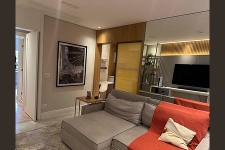 Sala de Estar de apartamento à venda com 3 quartos, 53m² em Empresarial 18 do Forte, Barueri