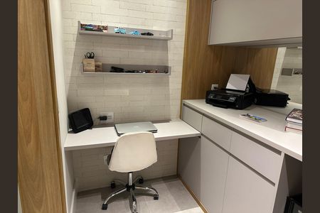 Apartamento à venda com 53m², 3 quartos e 2 vagasEscritório