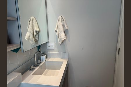 Apartamento à venda com 53m², 3 quartos e 2 vagasBanheiro da Suíte 2