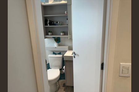 Apartamento à venda com 53m², 3 quartos e 2 vagasBanheiro da Suíte 2