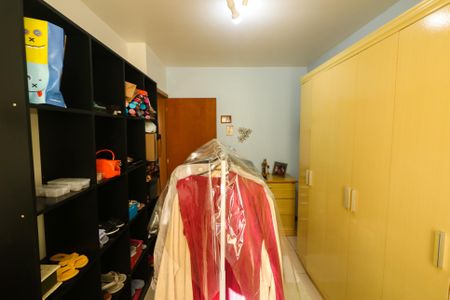 Casa de condomínio à venda com 212m², 3 quartos e 1 vaga Casa de condomínio à venda com 212m², 3 quartos e 1 vagaQuarto 2