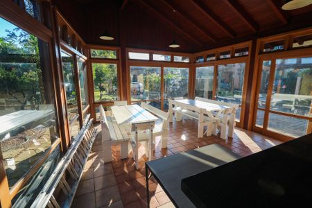 Casa de condomínio à venda com 212m², 3 quartos e 1 vaga Casa de condomínio à venda com 212m², 3 quartos e 1 vagaÁrea comum - Salão de festas