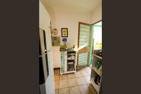 Casa de condomínio à venda com 212m², 3 quartos e 1 vaga Casa de condomínio à venda com 212m², 3 quartos e 1 vagaCozinha