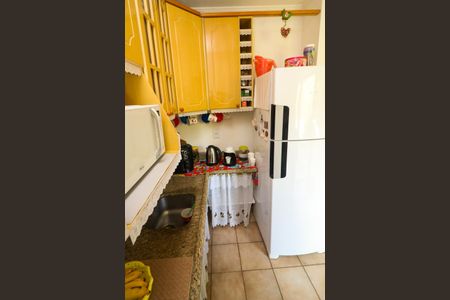 Casa de condomínio à venda com 212m², 3 quartos e 1 vaga Casa de condomínio à venda com 212m², 3 quartos e 1 vagaCozinha