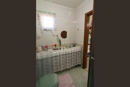 Casa de condomínio à venda com 212m², 3 quartos e 1 vaga Casa de condomínio à venda com 212m², 3 quartos e 1 vagaBanheiro da Suíte