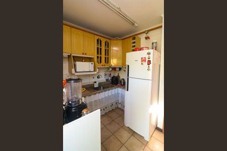 Casa de condomínio à venda com 212m², 3 quartos e 1 vaga Casa de condomínio à venda com 212m², 3 quartos e 1 vagaCozinha