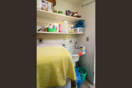 Casa de condomínio à venda com 212m², 3 quartos e 1 vaga Casa de condomínio à venda com 212m², 3 quartos e 1 vagaÁrea de Serviço