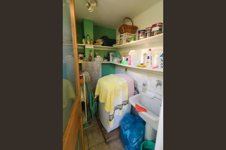 Casa de condomínio à venda com 212m², 3 quartos e 1 vaga Casa de condomínio à venda com 212m², 3 quartos e 1 vagaÁrea de Serviço