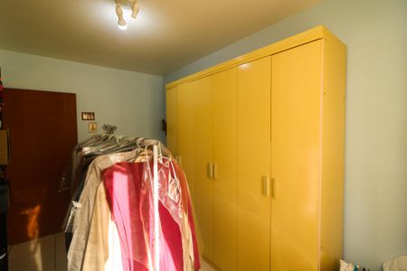 Casa de condomínio à venda com 212m², 3 quartos e 1 vaga Casa de condomínio à venda com 212m², 3 quartos e 1 vagaQuarto 2