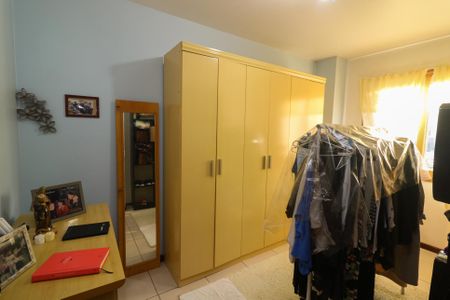 Casa de condomínio à venda com 212m², 3 quartos e 1 vaga Casa de condomínio à venda com 212m², 3 quartos e 1 vagaQuarto 2
