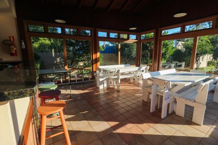 Casa de condomínio à venda com 212m², 3 quartos e 1 vaga Casa de condomínio à venda com 212m², 3 quartos e 1 vagaÁrea comum - Salão de festas