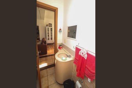 Casa de condomínio à venda com 212m², 3 quartos e 1 vaga Casa de condomínio à venda com 212m², 3 quartos e 1 vagaLavabo