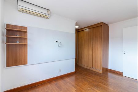 Apartamento à venda com 110m², 2 quartos e 2 vagasSuíte 1