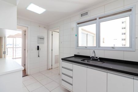 Apartamento à venda com 110m², 2 quartos e 2 vagasCozinha
