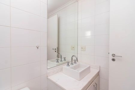Apartamento à venda com 110m², 2 quartos e 2 vagasBanheiro da Suíte 2
