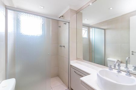 Apartamento à venda com 110m², 2 quartos e 2 vagasBanheiro da Suíte 1