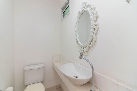 Apartamento à venda com 110m², 2 quartos e 2 vagasLavabo