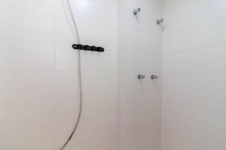 Apartamento à venda com 110m², 2 quartos e 2 vagasBanheiro de Serviço