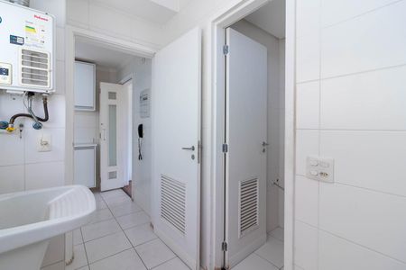 Apartamento à venda com 110m², 2 quartos e 2 vagasÁrea de Serviço