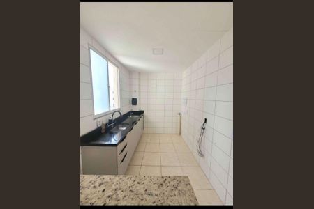 Cozinha de apartamento para alugar com 2 quartos, 43m² em Cosmos, Rio de Janeiro