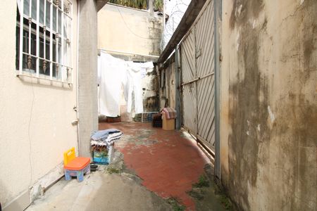 Casa à venda com 62m², 2 quartos e 1 vagaQuintal