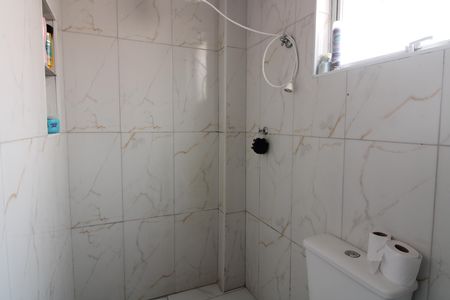 Casa à venda com 62m², 2 quartos e 1 vagaBanheiro 1