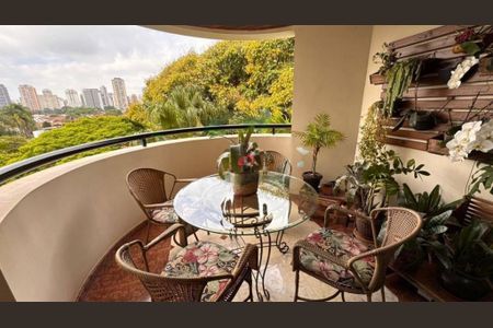 Apartamento à venda com 208m², 4 quartos e 3 vagas