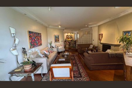 Apartamento à venda com 208m², 4 quartos e 3 vagas