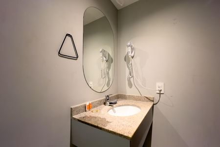 Studio para alugar com 22m², 1 quarto e sem vaga Studio para alugar com 22m², 1 quarto e sem vagaBanheiro