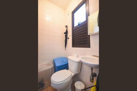 Casa à venda com 100m², 3 quartos e 2 vagas