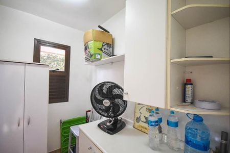 Casa à venda com 100m², 3 quartos e 2 vagas