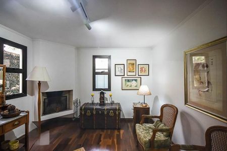 Casa à venda com 3 quartos, 100m² em Paraíso do Morumbi, São Paulo