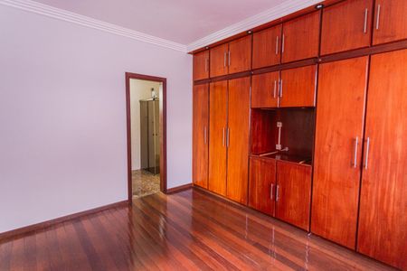 Apartamento para alugar com 164m², 3 quartos e 3 vagasSuíte