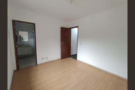 Casa de condomínio para alugar com 96m², 2 quartos e 1 vaga