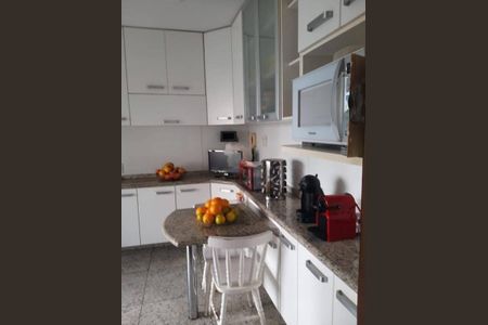Apartamento à venda com 160m², 3 quartos e 2 vagas