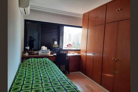 Apartamento à venda com 160m², 3 quartos e 2 vagas