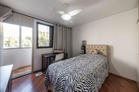 Casa à venda com 4 quartos, 249m² em Parque Jabaquara, São Paulo