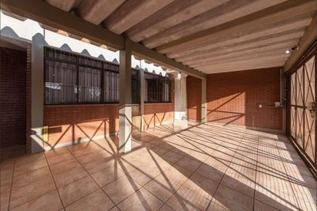 Casa à venda com 4 quartos, 249m² em Parque Jabaquara, São Paulo