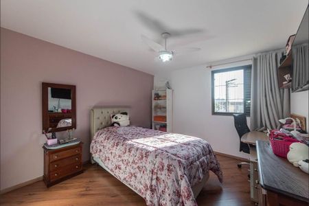 Casa à venda com 4 quartos, 249m² em Parque Jabaquara, São Paulo