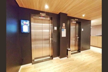 Apartamento à venda com 26m², 1 quarto e sem vaga