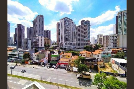 Apartamento à venda com 26m², 1 quarto e sem vaga