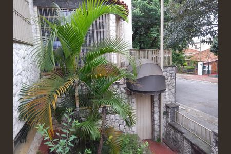 Casa à venda com 210m², 2 quartos e 3 vagas