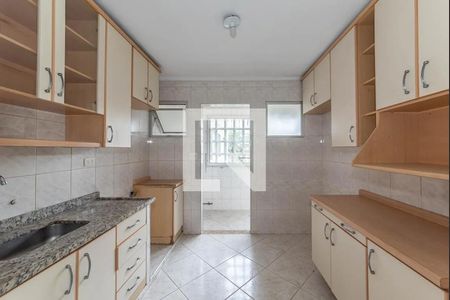 Cozinha de apartamento à venda com 2 quartos, 57m² em Vila Guarani, São Paulo