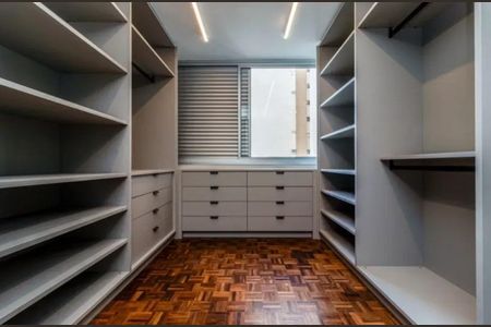 Apartamento à venda com 2 quartos, 157m² em Itaim Bibi, São Paulo