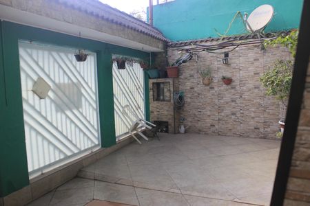 Casa à venda com 180m², 4 quartos e 2 vagasGaragem 