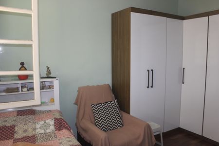 Casa à venda com 180m², 4 quartos e 2 vagasQuarto 4